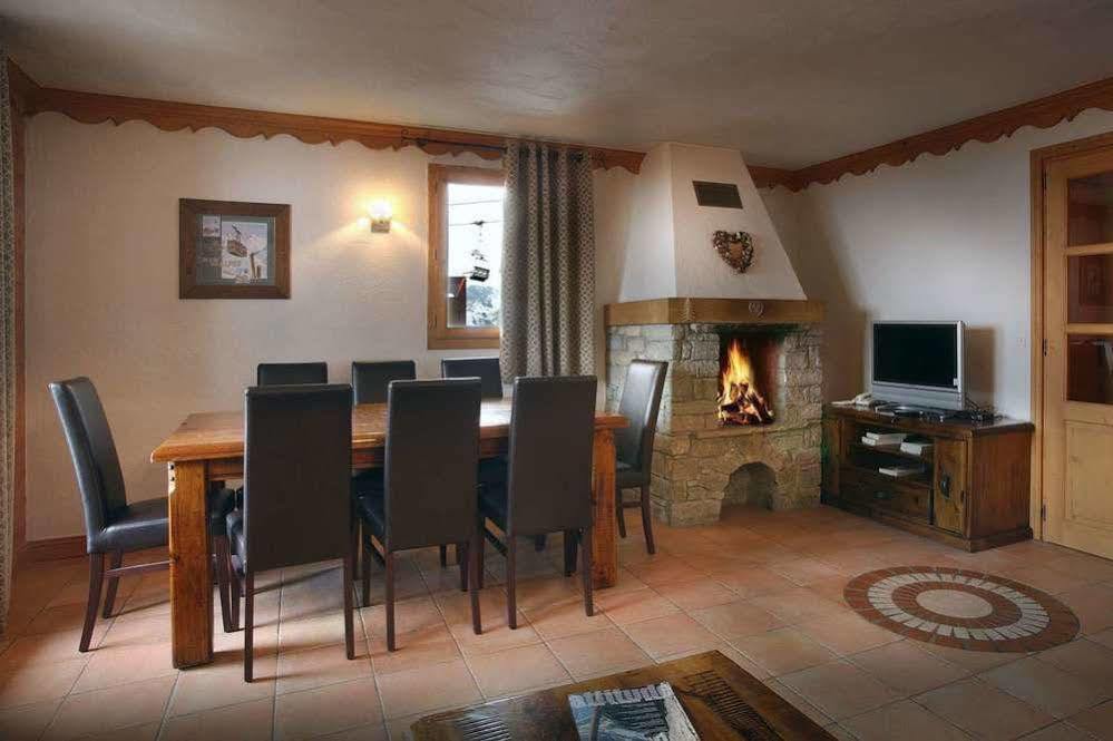 Chalet Des Neiges Plein Sud วัลโตรองส์ ภายนอก รูปภาพ