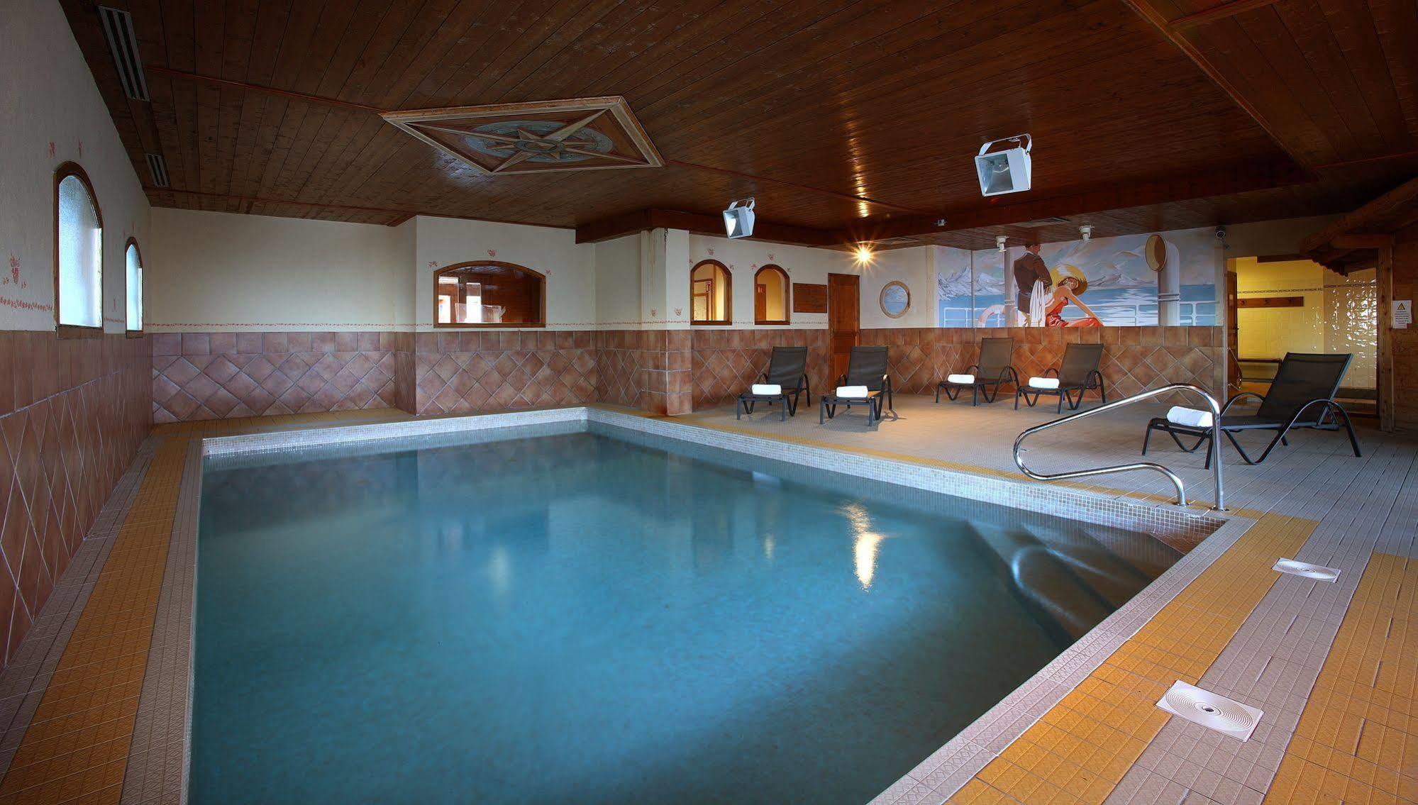 Chalet Des Neiges Plein Sud วัลโตรองส์ ภายนอก รูปภาพ